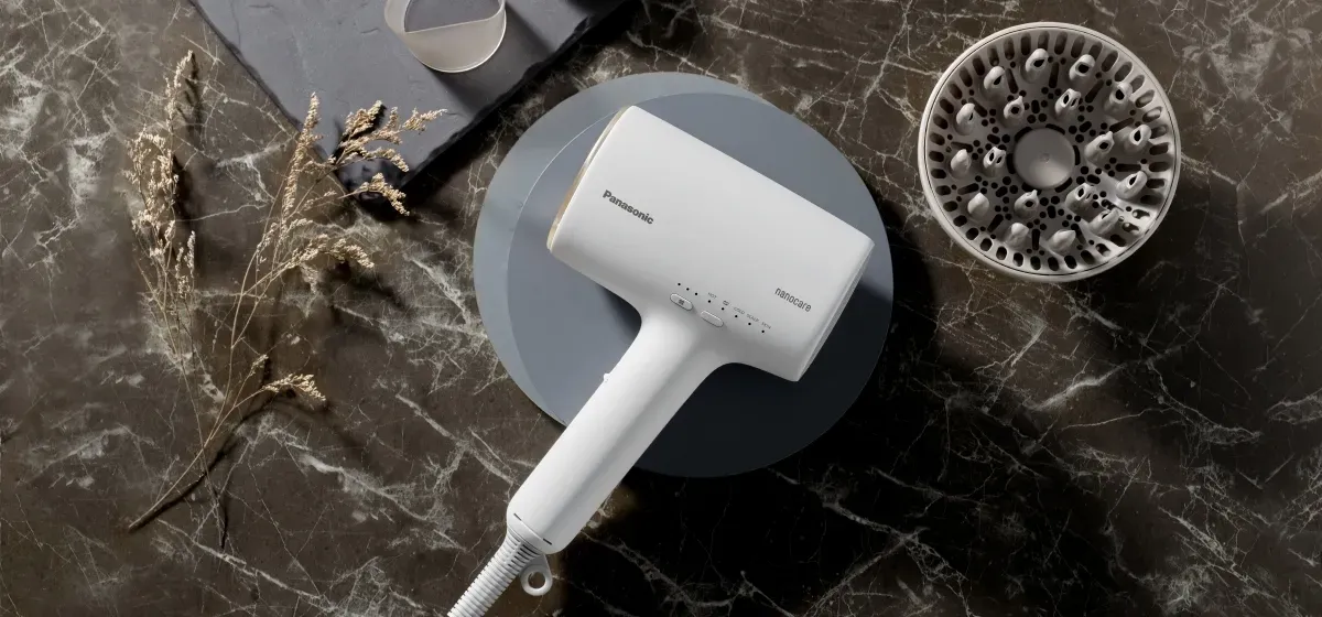 2026吹風機推薦：panasonic 高滲透奈米水離子吹風機 Eh Na0j