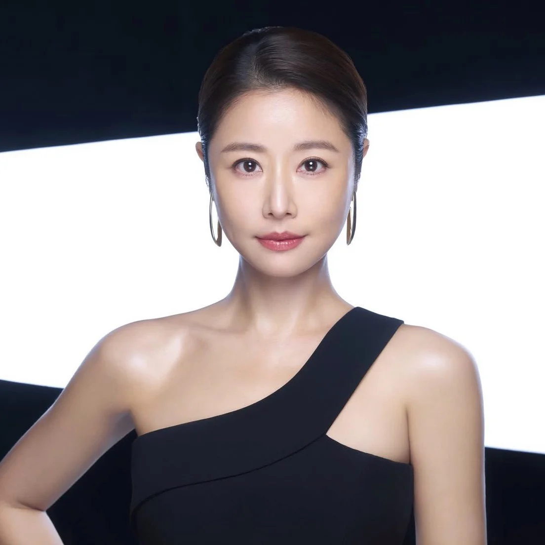 Helena Rubinstein Hr赫蓮娜品牌大使林心如