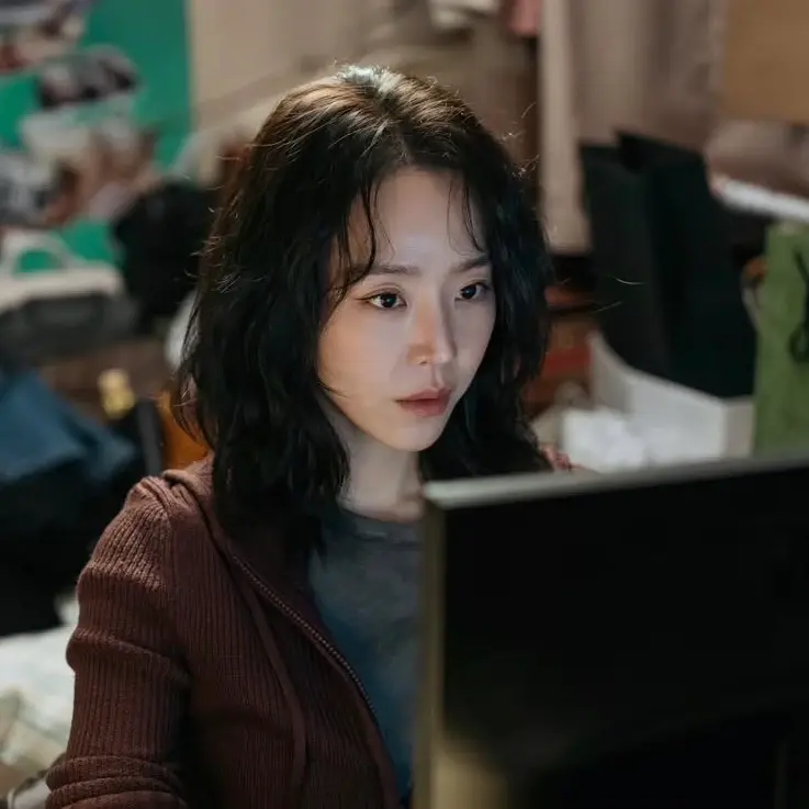 Netflix 莎拉的真偽人生 申惠善 妝容 Shin Hye Sun Makeup 10