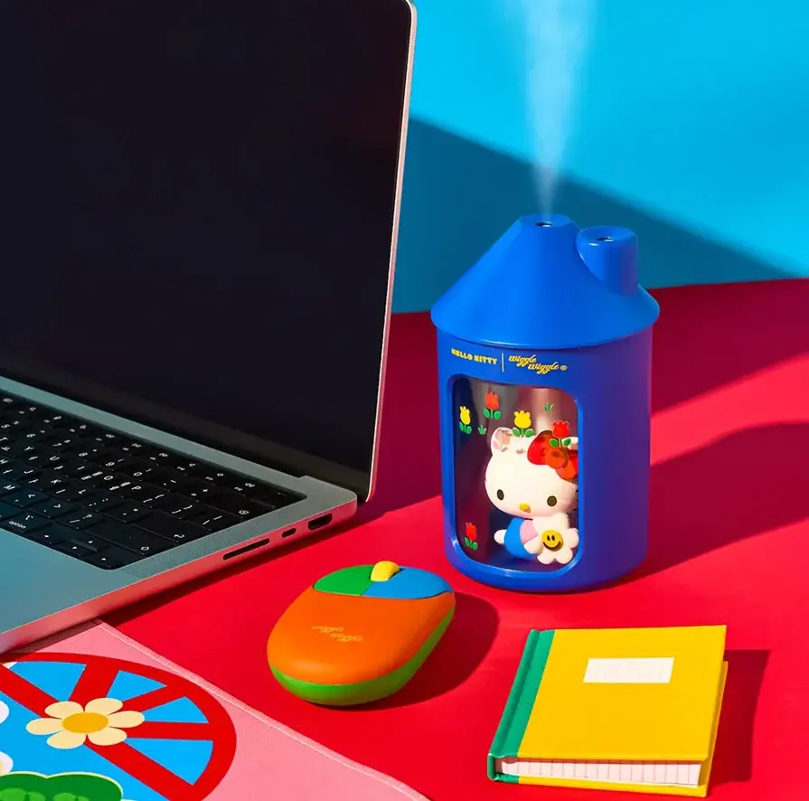 Hello Kitty 聯名wiggle Wiggle：hello Kitty 屋型加濕器