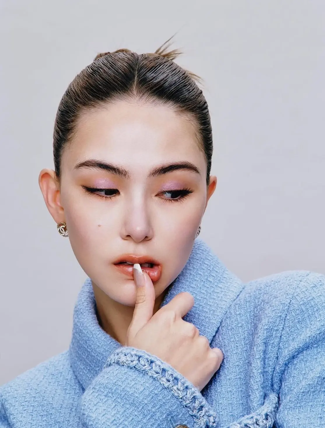 女星護唇推薦 昆凌 唇部保養 護唇膏 唇部去角質 嘟嘟唇2