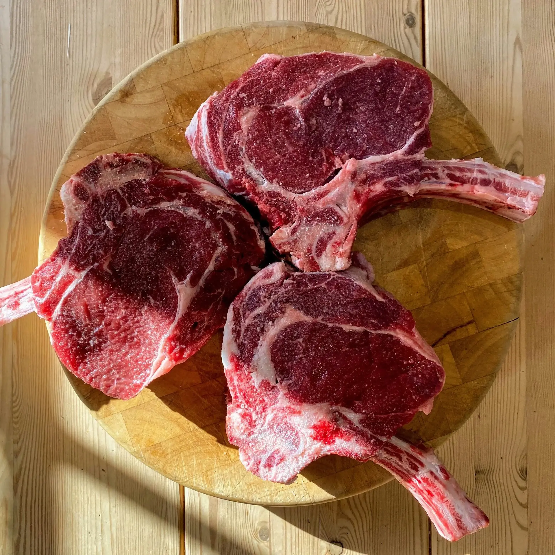 紅肉與高蛋白食物 John Cameron Unsplash