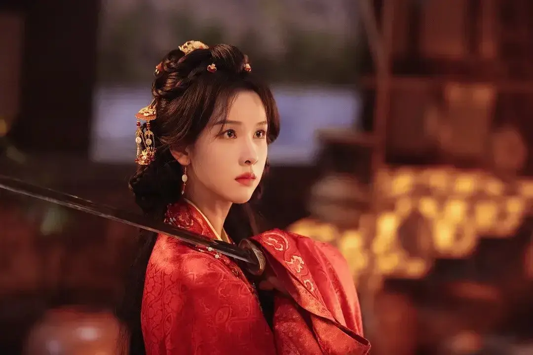 Netflix《翹楚》亮點9：原著作者希行，筆下女主從不認命