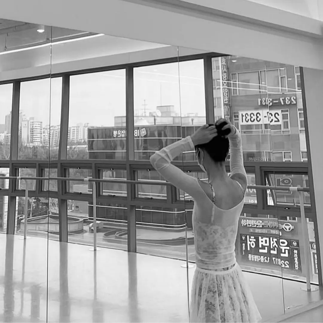 辛叡恩保養 身材 醫到孤島愛上你 健身 運動 Shin Ye Eun Skincare Body4