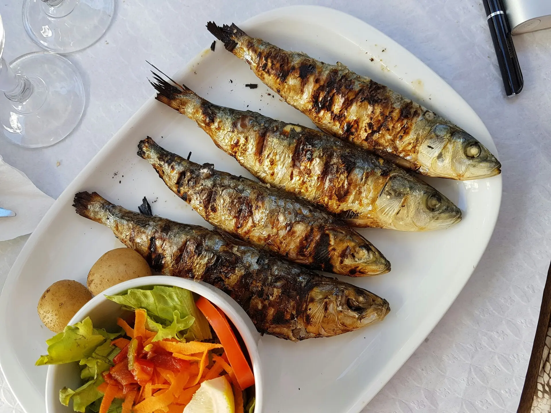 沙丁魚斷食法 Health Sardine Fast Skin Weight Loss Truth Alex Teixeira N8 Unsplash